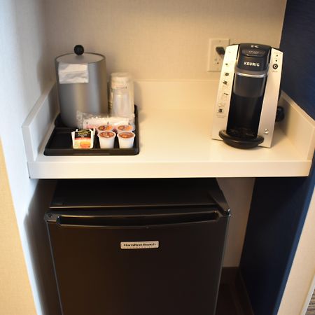 Holiday Inn Express & Suites - Boston South - Randolph By Ihg Luaran gambar