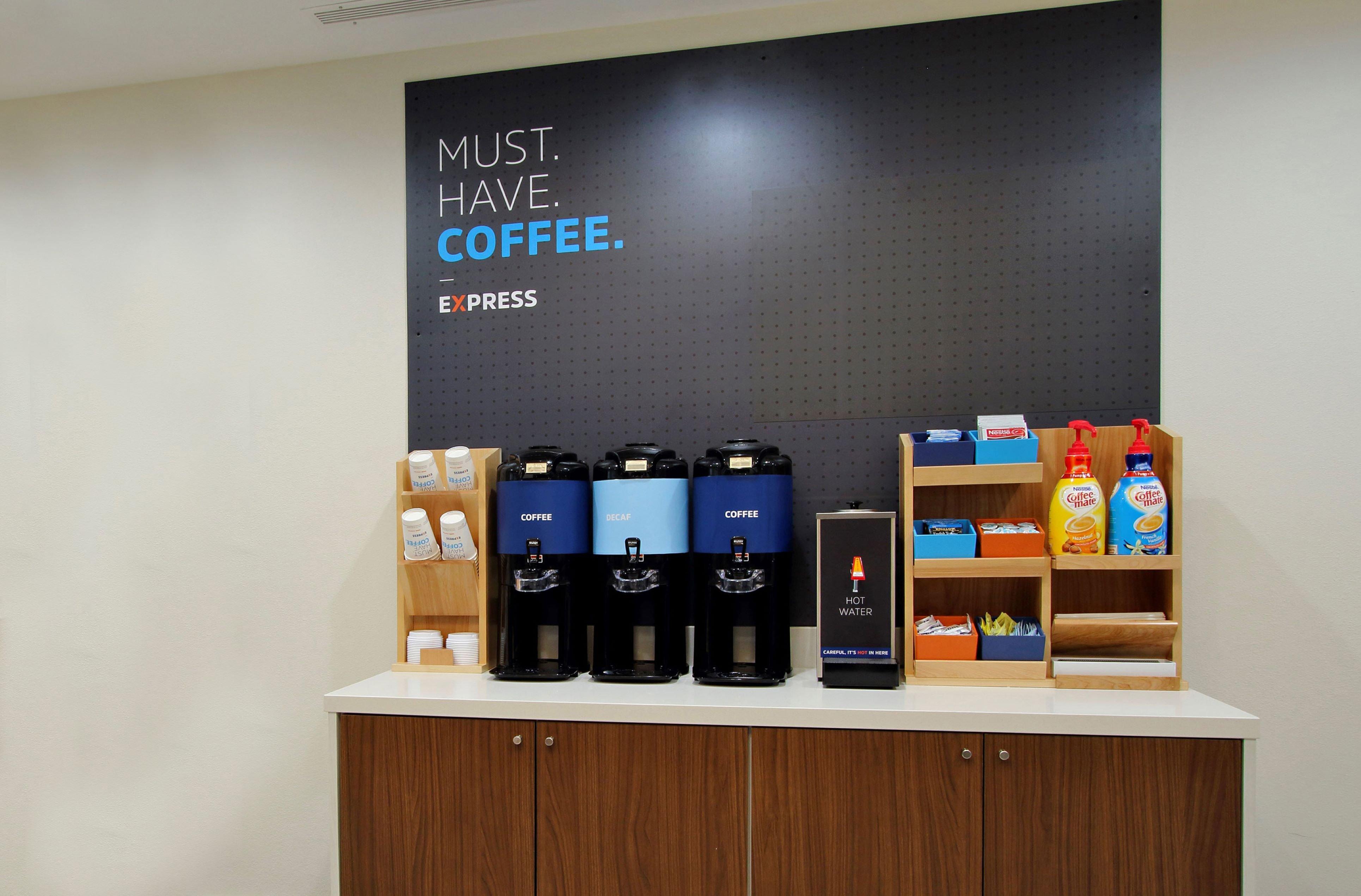 Holiday Inn Express & Suites - Boston South - Randolph By Ihg Luaran gambar
