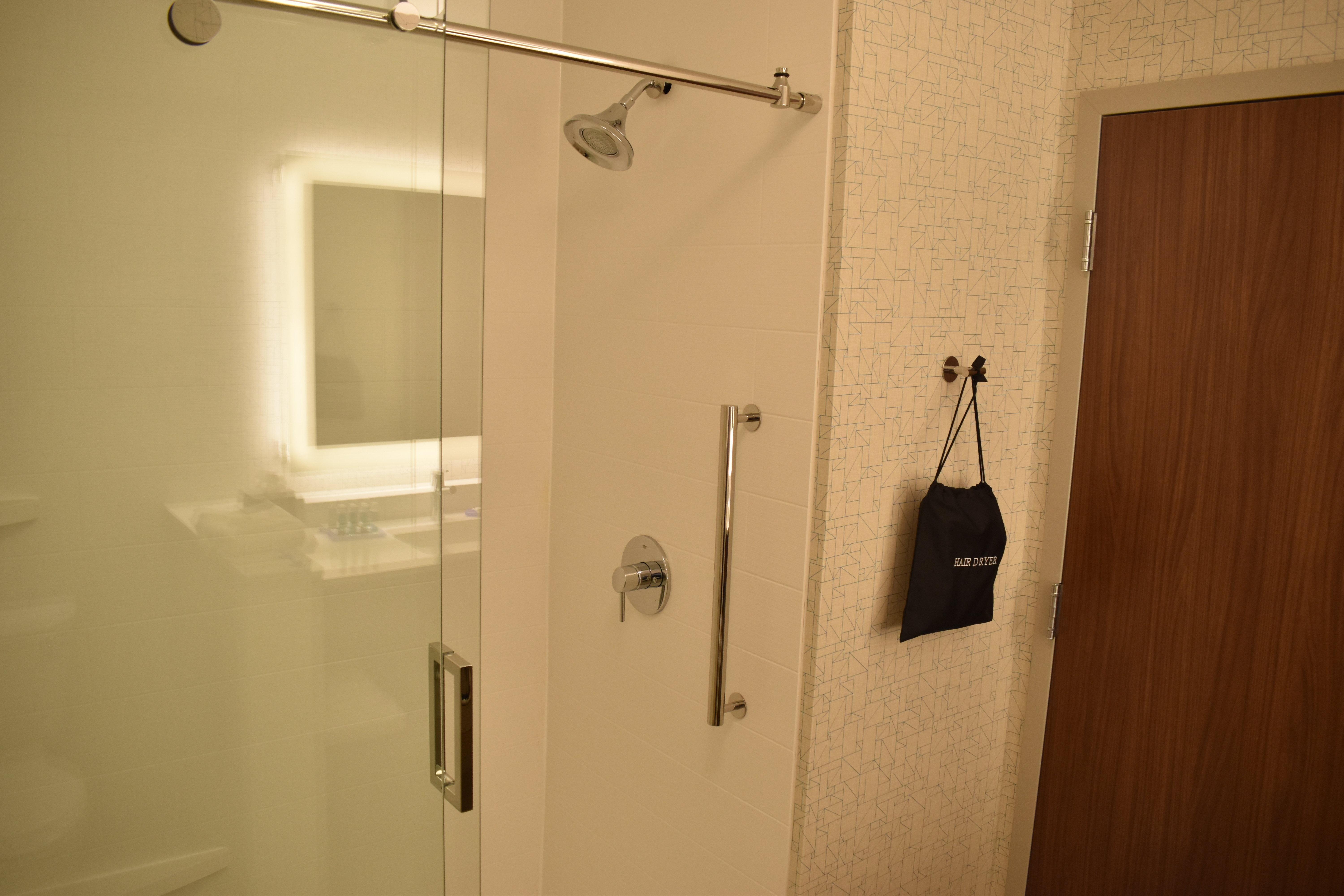 Holiday Inn Express & Suites - Boston South - Randolph By Ihg Luaran gambar