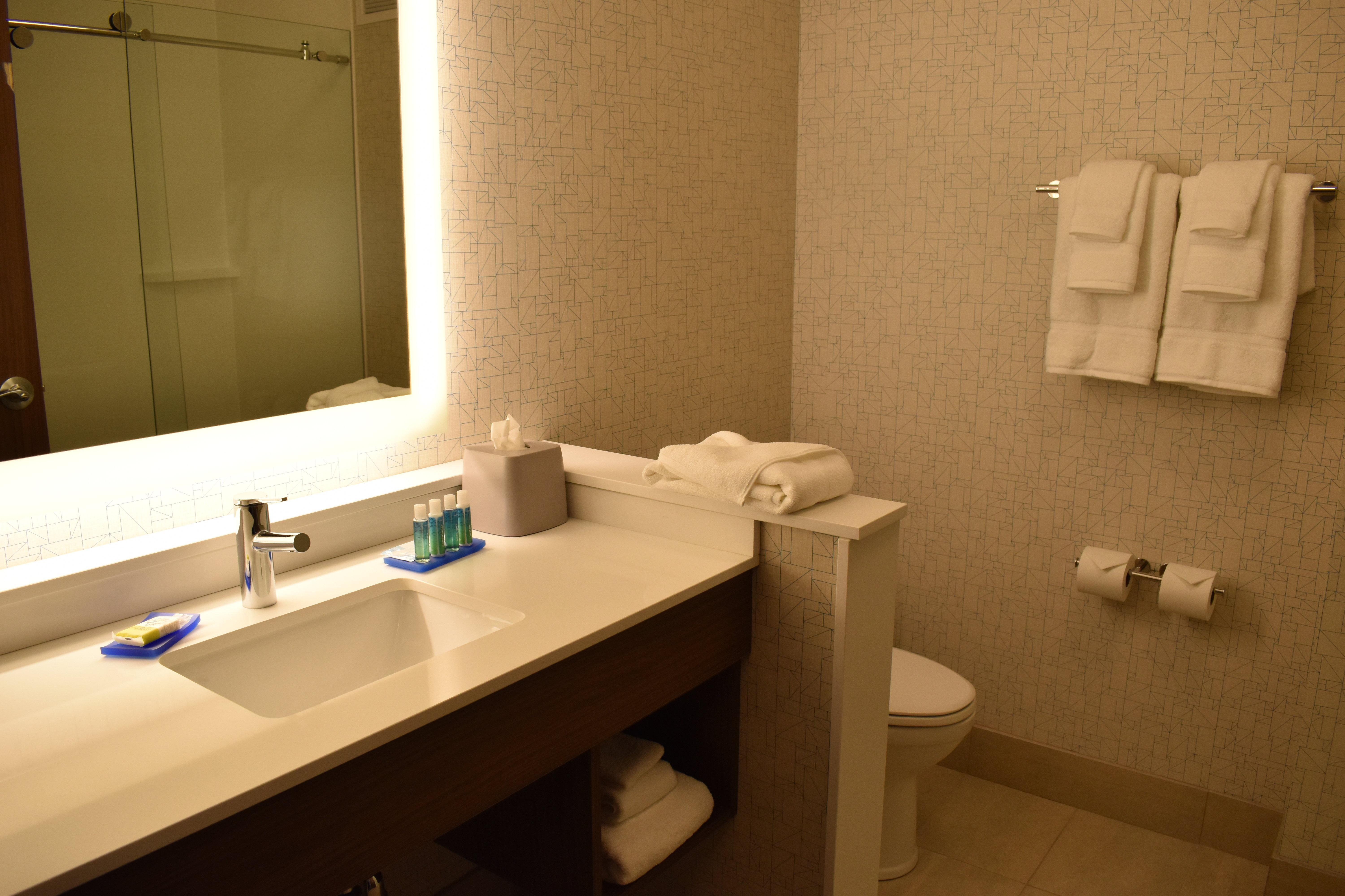 Holiday Inn Express & Suites - Boston South - Randolph By Ihg Luaran gambar