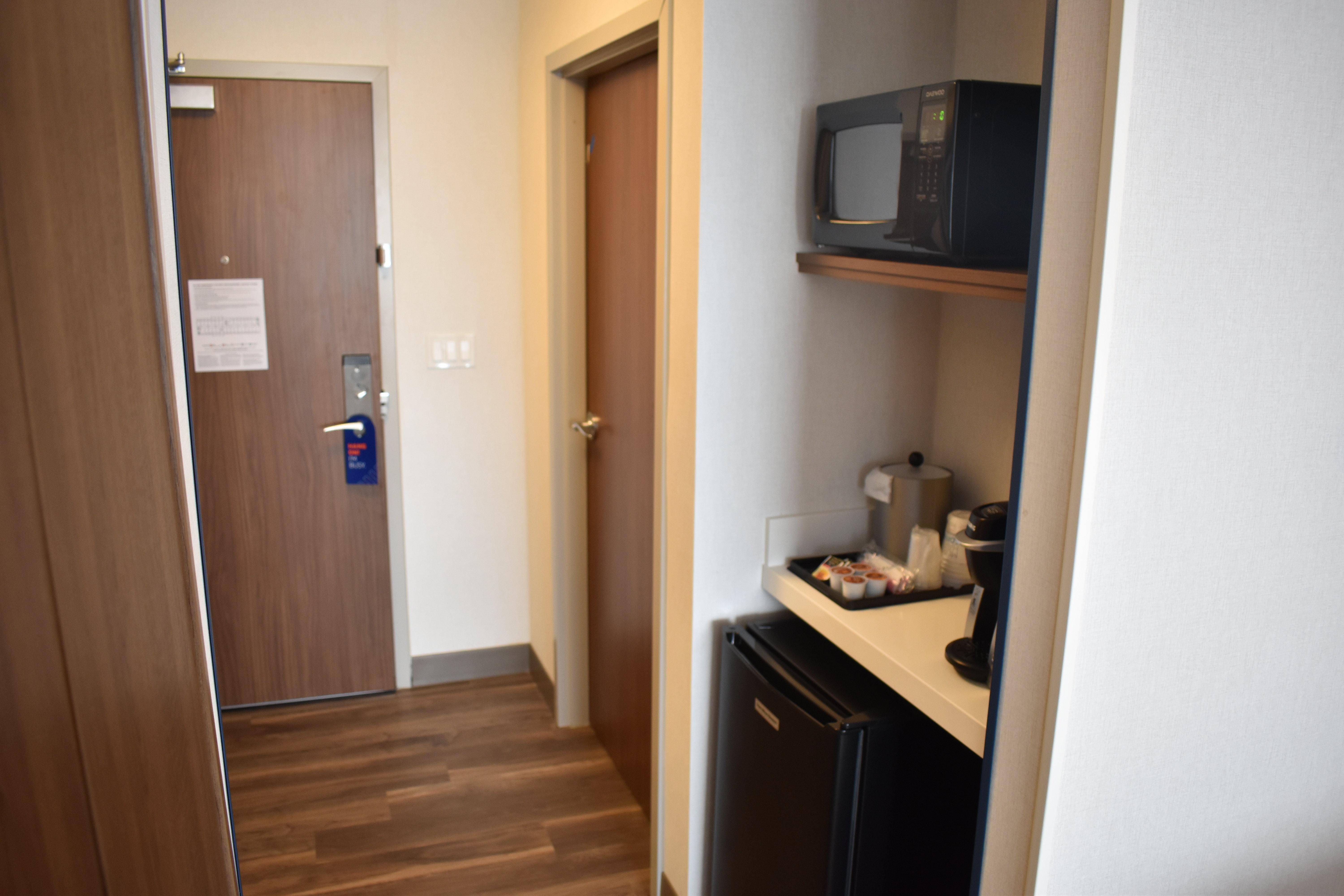 Holiday Inn Express & Suites - Boston South - Randolph By Ihg Luaran gambar
