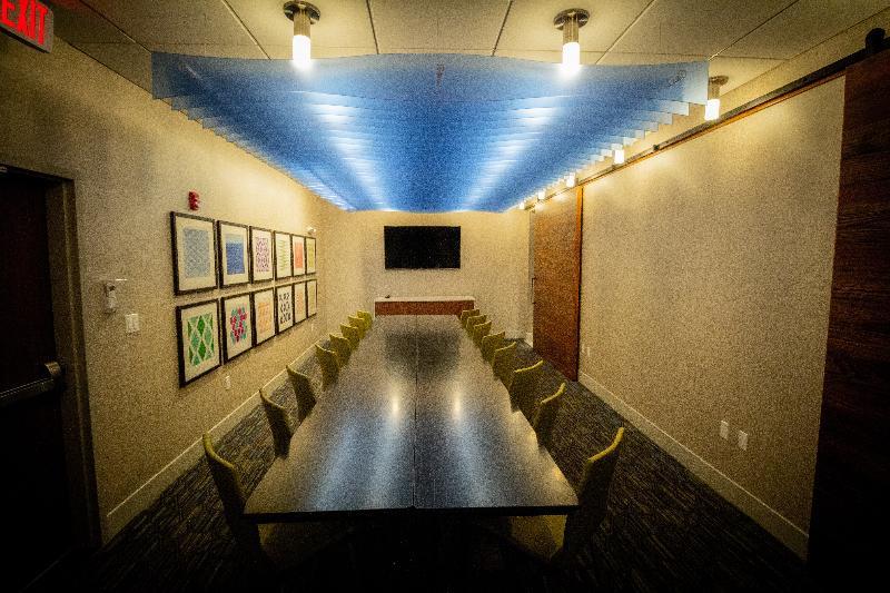 Holiday Inn Express & Suites - Boston South - Randolph By Ihg Luaran gambar